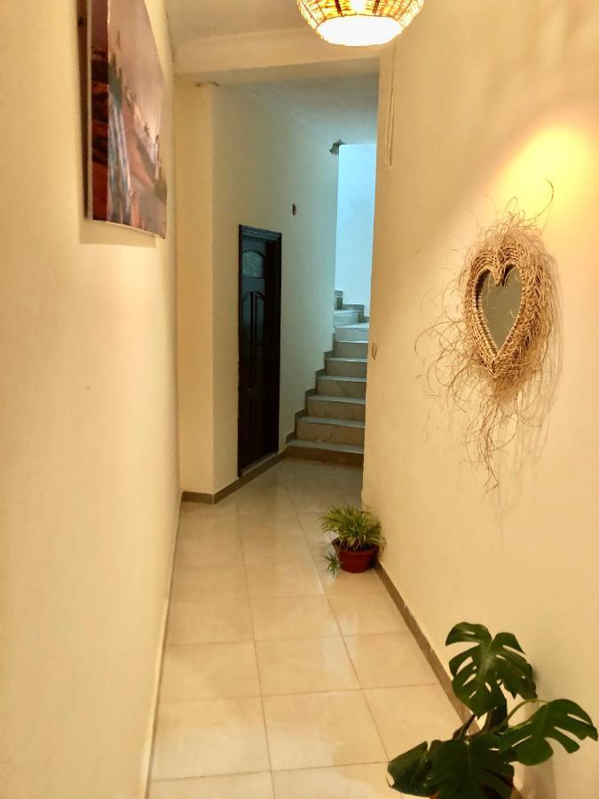 Moderno Apartamento En El Centro , A 3 Min Del Mar II Asilah Exterior photo