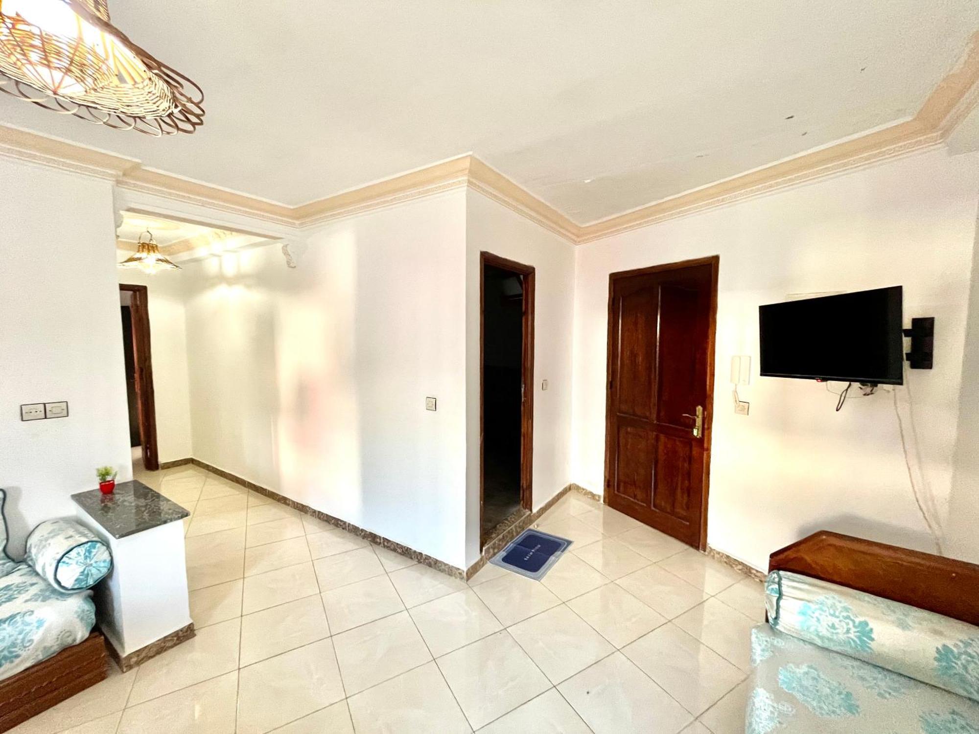 Moderno Apartamento En El Centro , A 3 Min Del Mar II Asilah Exterior photo